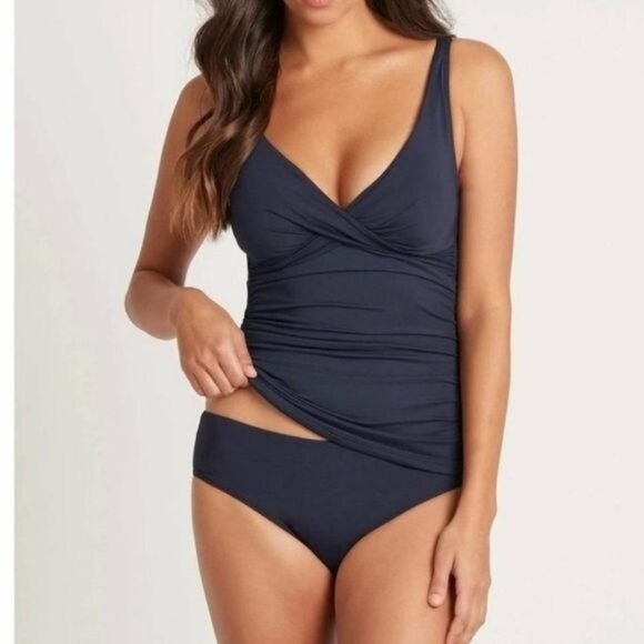 NWOT‎ Sea Level Cross Front Multifit Tankini Top Size 8 - Picture 1 of 10